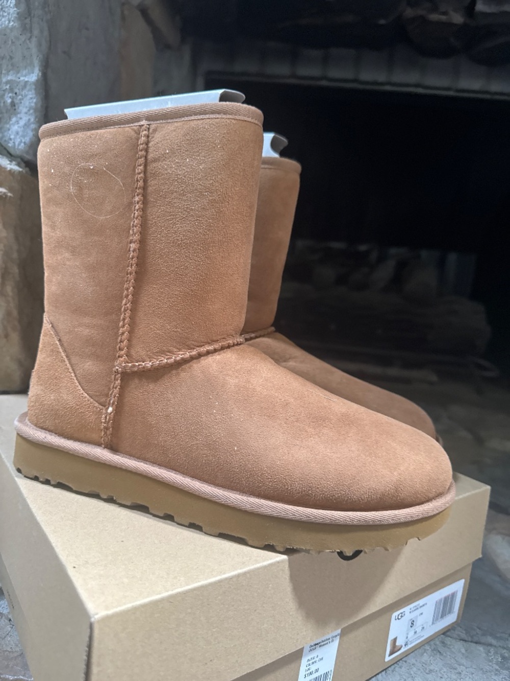 Women’s classic short UGG boot size 8 chestnut New with box originally 190 - Picture 2 of 6